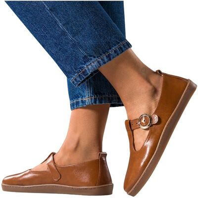 Camelowe buty barefoot skórzane damskie szerokie na elastycznej płaskiej podeszwie wycięta cholewka pasek ze złotą klamrą PRODUKT POLSKI Casu 89792-37 Camelowe buty barefoot skórzane damskie szerokie na elastycznej płaskiej podeszwie wycięta cholewka pasek ze złotą klamrą PRODUKT POLSKI Casu 89792-37