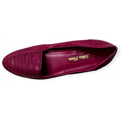 inna (Inny) Klasyczne buty damskie SUTTON PLAZA 40 inna (Inny) Klasyczne buty damskie SUTTON PLAZA 40