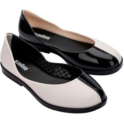 Melissa Switch Ad Black/ White Baleriny Damskie Czarno-Białe 40 Melissa Switch Ad Black/ White Baleriny Damskie Czarno-Białe 40