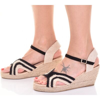 Inny producent MODNE SANDAŁY DAMSKIE ESPADRYLE NA KOTURNIE PLATFORMIE ELEGANCKIE CZARNE Inny producent MODNE SANDAŁY DAMSKIE ESPADRYLE NA KOTURNIE PLATFORMIE ELEGANCKIE CZARNE