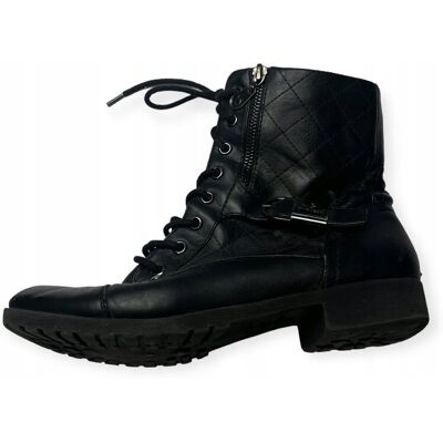 Niskie botki damskie sznurowane zamek Guess 40 Niskie botki damskie sznurowane zamek Guess 40