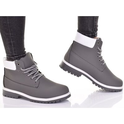 Inny producent OCIEPLANE DAMSKIE BOTKI ZIMOWE TRAPERY BUTY Z FUTERKIEM CIEMNOSZARE Inny producent OCIEPLANE DAMSKIE BOTKI ZIMOWE TRAPERY BUTY Z FUTERKIEM CIEMNOSZARE