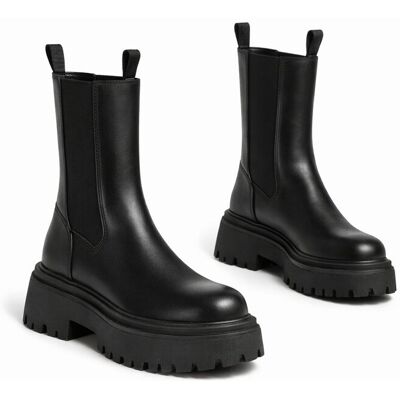 Inny producent STEVE MADDEN CZARNE BOTKI NA PLATFORMIE Z GUMOWANYMI WSTAWKAMI 40 2I4A Inny producent STEVE MADDEN CZARNE BOTKI NA PLATFORMIE Z GUMOWANYMI WSTAWKAMI 40 2I4A