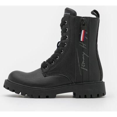 Inny producent TOMMY HILFIGER CZARNE BOTKI SZNUROWANE ZA KOSTKĘ 37 14CA Inny producent TOMMY HILFIGER CZARNE BOTKI SZNUROWANE ZA KOSTKĘ 37 14CA