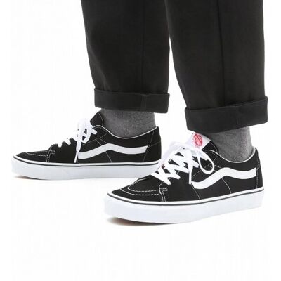 Inny producent VANS SK8-LOW CZARNE BUTY NISKIE LOGO WIĄZANE 38,5 U_A Inny producent VANS SK8-LOW CZARNE BUTY NISKIE LOGO WIĄZANE 38,5 U_A