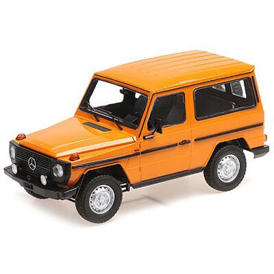 Minichamps Mercedes Benz G-Modell Short W460 1 1:18 155038000 Minichamps Mercedes Benz G-Modell Short W460 1 1:18 155038000