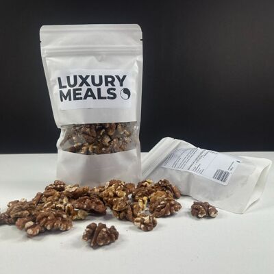 LUXURY MEALS Orzechy włoskie łuskane prażone 1000g LUXURY MEALS Orzechy włoskie łuskane prażone 1000g
