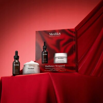 Medik8 Radiance Wrapped - zestaw rozświetlający i wzmacniający Medik8 Radiance Wrapped - zestaw rozświetlający i wzmacniający