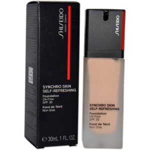 Podkład Samoodświeżający Synchro Skin od Shiseido - Linen - Podkład Podkład Samoodświeżający Synchro Skin od Shiseido - Linen - Podkład