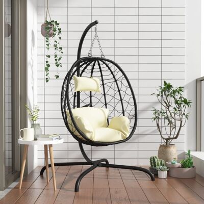 The Living Store Wiszące krzesło kokon z poduszką - kremowe - rattan PE i stal - Wiszące Krzesło The Living Store Wiszące krzesło kokon z poduszką - kremowe - rattan PE i stal - Wiszące Krzesło