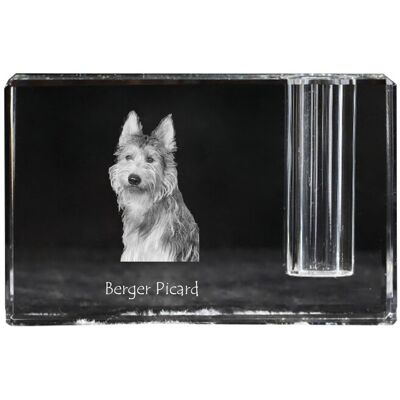 Owczarek pikardyjski, Berger Picard - stojak na długopis, kryształowy organizer ze zdjęciem psa, unikatowa ozdoba biurka marki Art-Dog Owczarek pikardyjski, Berger Picard - stojak na długopis, kryształowy organizer ze zdjęciem psa, unikatowa ozdoba biurka marki Art-Dog