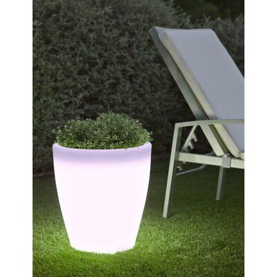NEW GARDEN donica VIOLETA 40 SOLAR & BATTERY biała NEW GARDEN donica VIOLETA 40 SOLAR & BATTERY biała