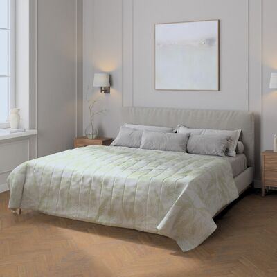 Dekoria Narzuta pikowana w pasy, zielone liście, Secret Garden Dekoria Narzuta pikowana w pasy, zielone liście, Secret Garden