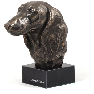 Jamnik długowłosy - statuetka psa, popiersie na kamiennej podstawie, rzeźba, trofeum na wystawę psów marki Art-Dog Jamnik długowłosy - statuetka psa, popiersie na kamiennej podstawie, rzeźba, trofeum na wystawę psów marki Art-Dog