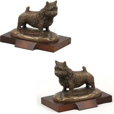 Norwich Terrier - statuetka psa, figurka na białym marmurze, trofeum na wystawę psów marki Art-Dog Norwich Terrier - statuetka psa, figurka na białym marmurze, trofeum na wystawę psów marki Art-Dog