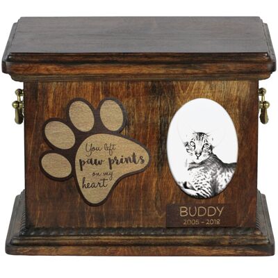 Oriental - skrzynia pamiątkowa kota, skrzynia dla kota ze zdjęciem, personalizowane pudełko na kocie pamiątki marki Art-Dog Oriental - skrzynia pamiątkowa kota, skrzynia dla kota ze zdjęciem, personalizowane pudełko na kocie pamiątki marki Art-Dog