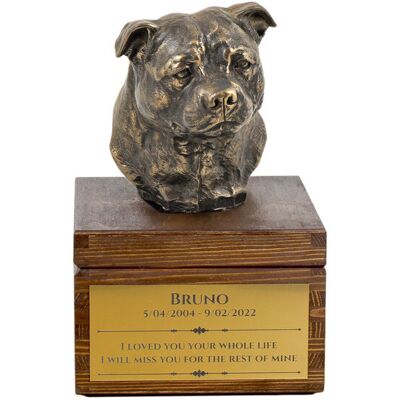 Staffordshire Bull Terrier, Staffik, Staffi I - urna z grawerem i rzeźbą psa, ostatnie pożeganie, produkt ręcznie wykonany marki Art-Dog Staffordshire Bull Terrier, Staffik, Staffi I - urna z grawerem i rzeźbą psa, ostatnie pożeganie, produkt ręcznie wykonany marki Art-Dog