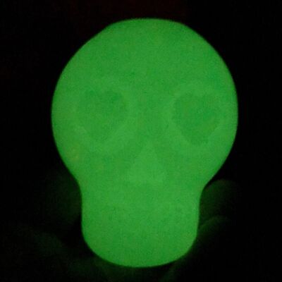 Inny producent Zabawka do wypełnienia jedzeniem dla psa SodaPup. Czaszka świeci w ciemności Inny producent Zabawka do wypełnienia jedzeniem dla psa SodaPup. Czaszka świeci w ciemności