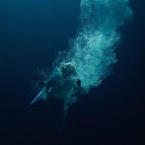 XL RECORDINGS Through Water (Deluxe Edition Clear Vinyl+bonus 7'), płyta winylowa XL RECORDINGS Through Water (Deluxe Edition Clear Vinyl+bonus 7'), płyta winylowa