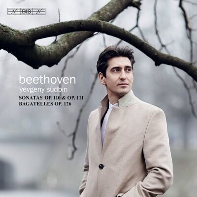 Bis Beethoven: Piano Sonatas & 6 Bagatelles Bis Beethoven: Piano Sonatas & 6 Bagatelles
