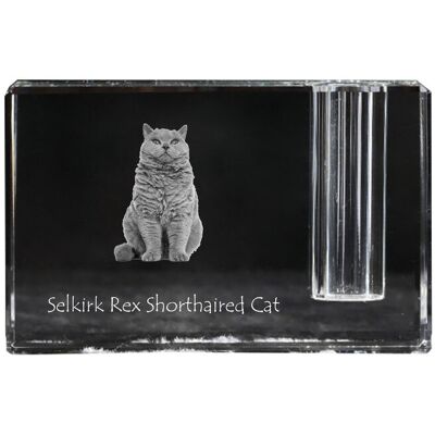 Kot Selkirk Rex krótkowłosy - stojak na długopis, kryształowy organizer ze zdjęciem kota, unikatowa ozdoba biurka marki Art-Dog Kot Selkirk Rex krótkowłosy - stojak na długopis, kryształowy organizer ze zdjęciem kota, unikatowa ozdoba biurka marki Art-Dog