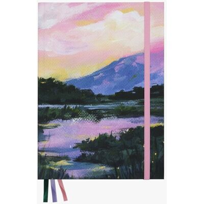 Devangari Serenity Valley - Planer niedatowany, kalendarz bez dat w twardej oprawie (B5), 120 gsm Devangari Serenity Valley - Planer niedatowany, kalendarz bez dat w twardej oprawie (B5), 120 gsm