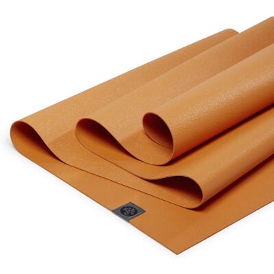 Manduka SuperLite Travel RAY 180x61 cm 1,5 mm Manduka SuperLite Travel RAY 180x61 cm 1,5 mm