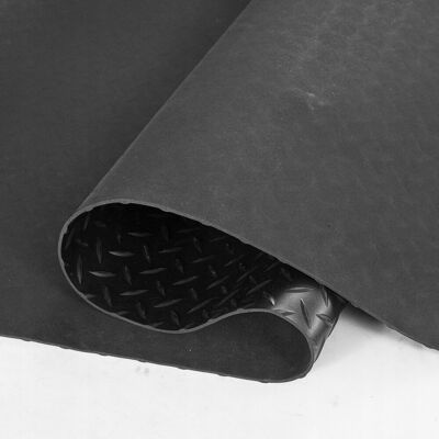 MATA GUMOWA VEVOR 2465X1236MM SBR 3MM MOCNA PODŁOGOWA GARAŻOWA CZARNA MATA GUMOWA VEVOR 2465X1236MM SBR 3MM MOCNA PODŁOGOWA GARAŻOWA CZARNA