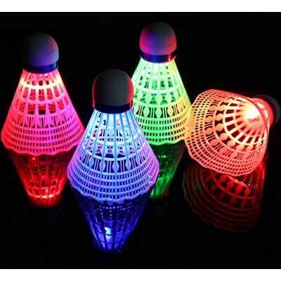 Inny producent Lotki Led Świecące Badminton 16 Sztuk Kolorowe Nylon Oświetlenie Inny producent Lotki Led Świecące Badminton 16 Sztuk Kolorowe Nylon Oświetlenie