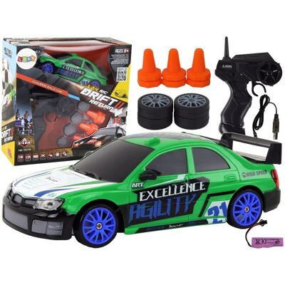 Inny producent Autko Sportowe Zdalnie Sterowane R/C 1:24 Zielone Wymienne Koła Inny producent Autko Sportowe Zdalnie Sterowane R/C 1:24 Zielone Wymienne Koła