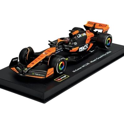 Bburago Mclaren Formula 1 Team Mcl38 Gp Miami #81 Oscar Piastri Z Gablotką 38215 1:43 Bburago Mclaren Formula 1 Team Mcl38 Gp Miami #81 Oscar Piastri Z Gablotką 38215 1:43