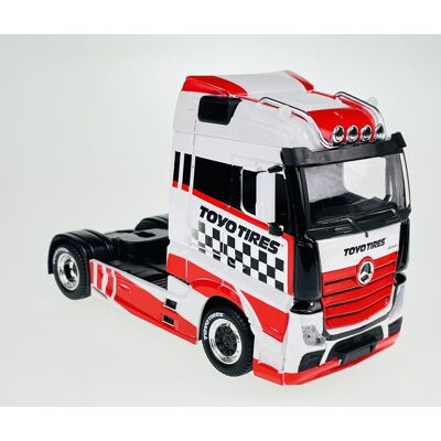BBURAGO MERCEDES ACTROS TOYO TIRES 1:43 32201 BBURAGO MERCEDES ACTROS TOYO TIRES 1:43 32201