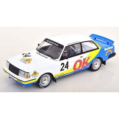 Ixo Models Volvo 240 Turbo #24 Dpm Super Sprin 1:18 18rmc105a Ixo Models Volvo 240 Turbo #24 Dpm Super Sprin 1:18 18rmc105a