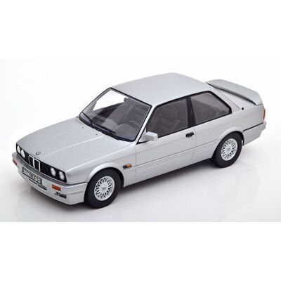 Kk-Scale Bmw 325I E30 M-Paket 2 1987 Silver 1:18 180932 Kk-Scale Bmw 325I E30 M-Paket 2 1987 Silver 1:18 180932