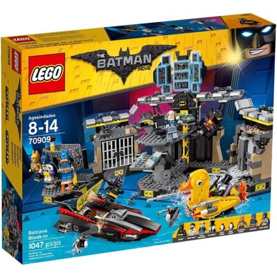 Lego The Batman Movie Batcave Break In Building Set 70909 Lego The Batman Movie Batcave Break In Building Set 70909