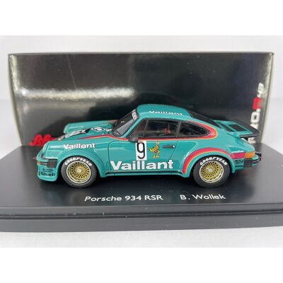 Schuco Porsche 934 Rsr #9 Vaillant 1:43 450886100 Schuco Porsche 934 Rsr #9 Vaillant 1:43 450886100