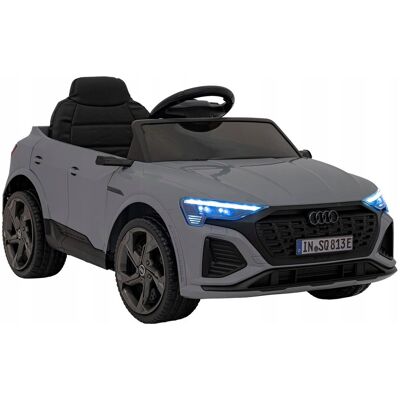 RAMIZ sportowy SAMOCHÓD DLA DZIECI na akumulator AUDI SQ8 tablica z imieniem RAMIZ sportowy SAMOCHÓD DLA DZIECI na akumulator AUDI SQ8 tablica z imieniem