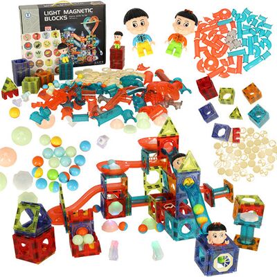 Lean Toys ZESTAW KLOCKI MAGNETYCZNE ŚWIECĄCY TOR Lean Toys ZESTAW KLOCKI MAGNETYCZNE ŚWIECĄCY TOR