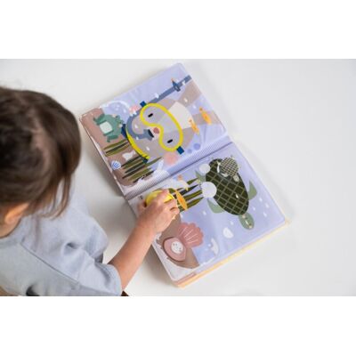 Taf Toys Magiczna Książeczka Wodna A KUKU z Pieczątką – Kreatywna Zabawa bez Bałaganu Taf Toys Magiczna Książeczka Wodna A KUKU z Pieczątką – Kreatywna Zabawa bez Bałaganu