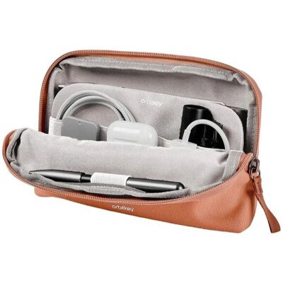 ORBITKEY Organizer na Akcesoria Kable Desk Pouch - Różowy ORBITKEY Organizer na Akcesoria Kable Desk Pouch - Różowy