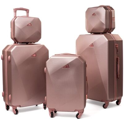 RGL Zestaw walizek 941 3w1 + 2 kuferki ROSE RED RGL Zestaw walizek 941 3w1 + 2 kuferki ROSE RED