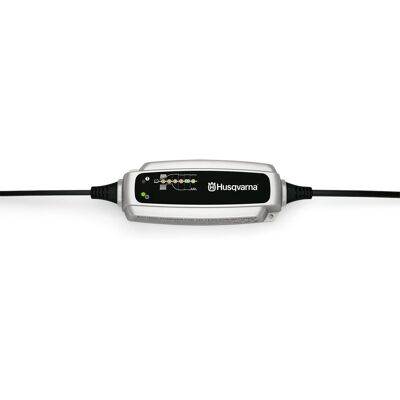 Ładowarka Husqvarna BC 5.0 szybkie i bezpieczne ładowanie akumulatorów Ładowarka Husqvarna BC 5.0 szybkie i bezpieczne ładowanie akumulatorów
