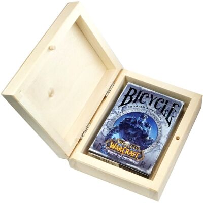 Karty do Gry BICYCLE WORD OF WORDCRAFT LICH KING 1 TALIA w Drewnianym Pudełku* Karty do Gry BICYCLE WORD OF WORDCRAFT LICH KING 1 TALIA w Drewnianym Pudełku*