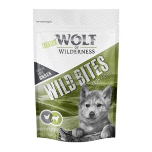 Wolf of Wilderness Snack – Wild Bites Junior, 180 g - Green Fields – jagnięcina