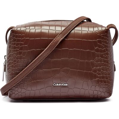 Calvin Klein Torebka na ramię CROCO brązowy OS Calvin Klein Torebka na ramię CROCO brązowy OS