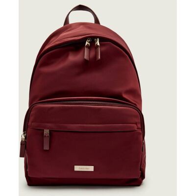 Calvin Klein Plecak bordowy OS Calvin Klein Plecak bordowy OS