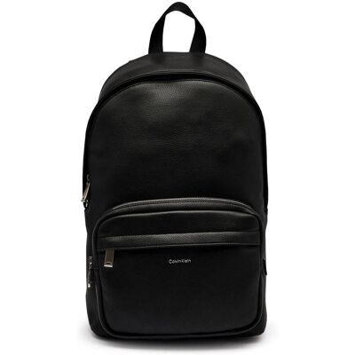 Calvin Klein Plecak RAISED czarny OS Calvin Klein Plecak RAISED czarny OS