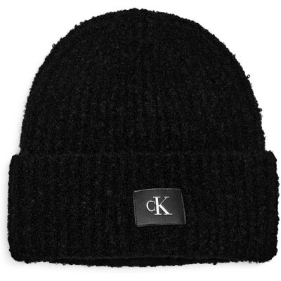 Calvin Klein Jeans Czapka HARDWARE z dodatkiem wełny czarny OS Calvin Klein Jeans Czapka HARDWARE z dodatkiem wełny czarny OS