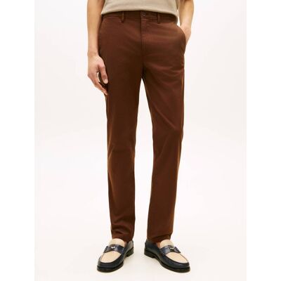 Tommy Hilfiger Spodnie chino Denton TH x F.C. Liverpool Straight fit brązowy 36/34 Tommy Hilfiger Spodnie chino Denton TH x F.C. Liverpool Straight fit brązowy 36/34