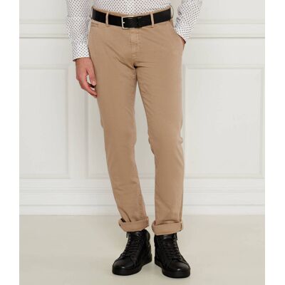 Jacob Cohen Spodnie chino BOBBY Slim Fit beżowy 38 Jacob Cohen Spodnie chino BOBBY Slim Fit beżowy 38